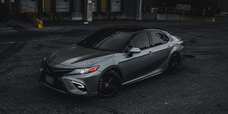 NBA总决赛第一场赛后塔图姆与约基奇握手致意新闻图片